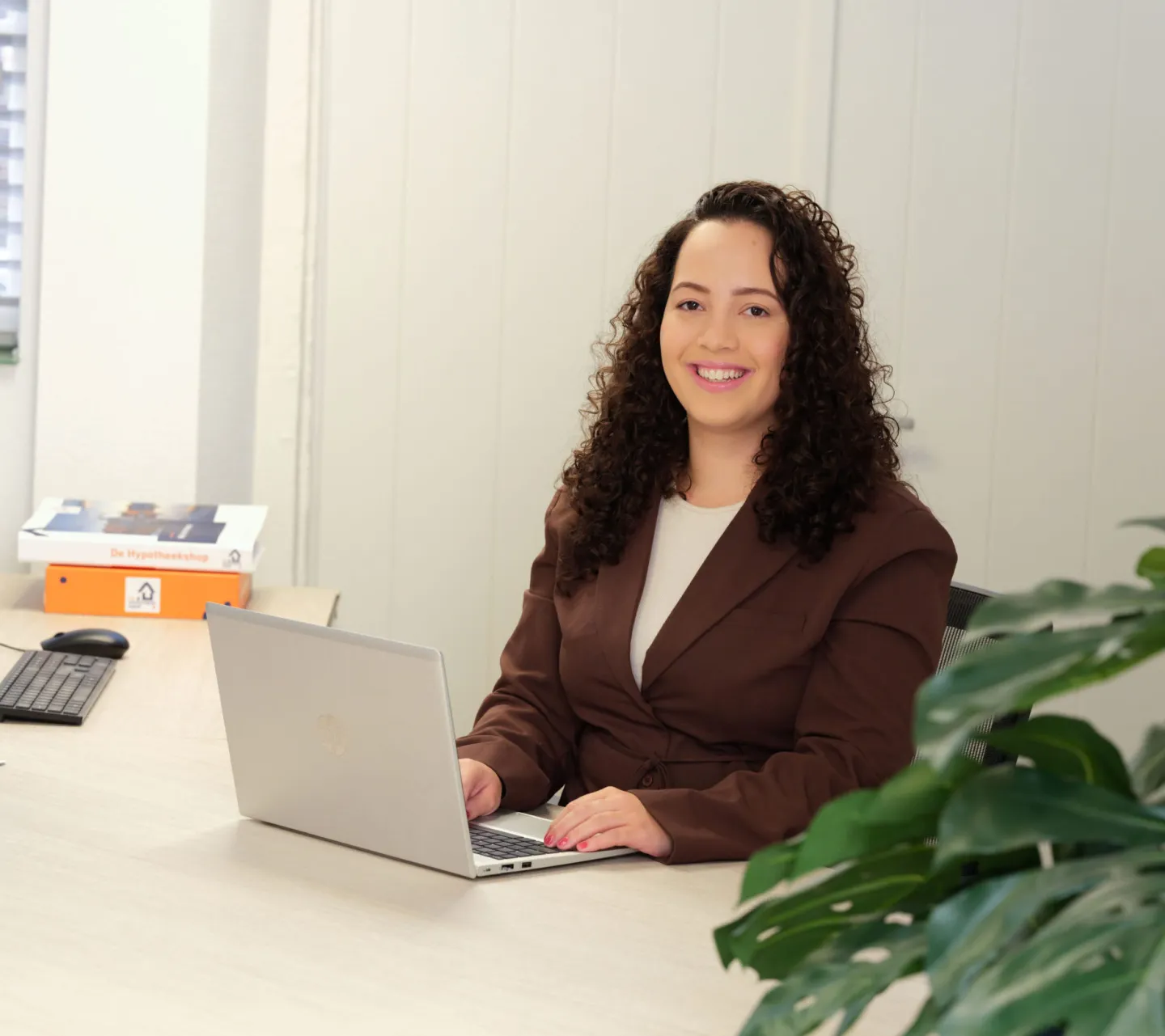 Financieel Adviseur Melanie Dirker van De Hypotheekshop Amsterdam Waterlooplein