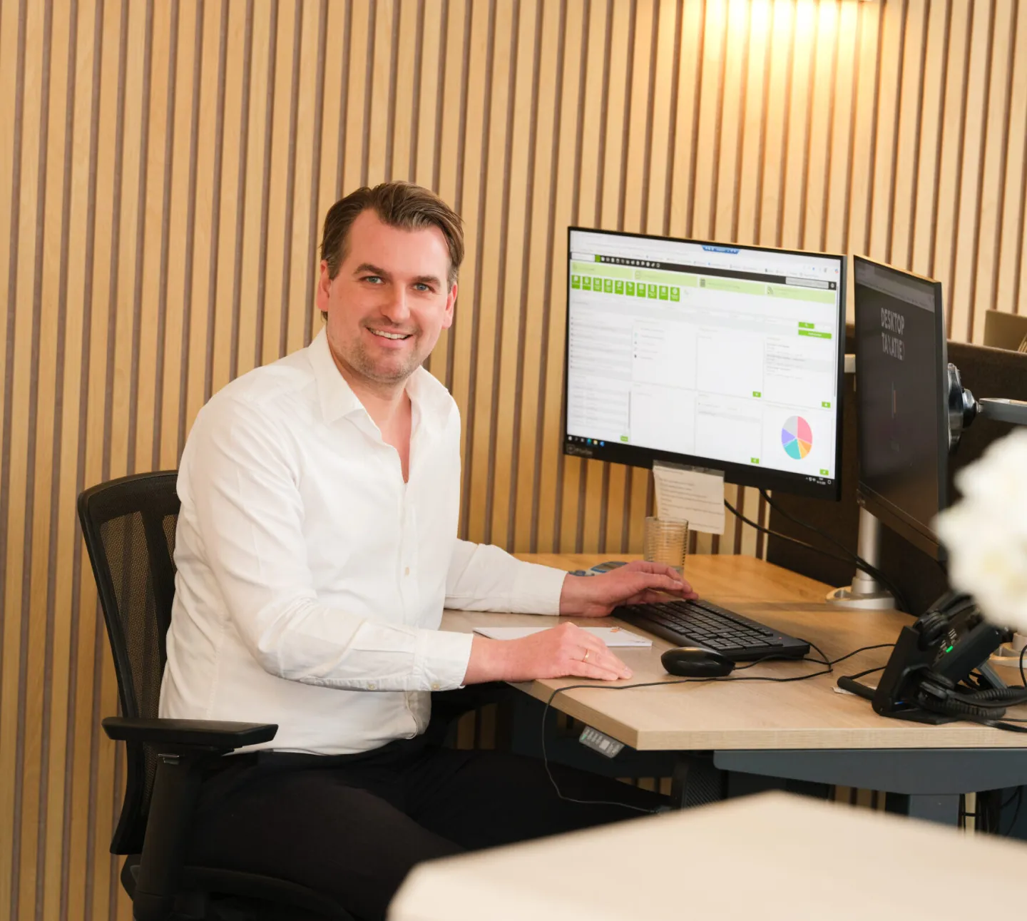 Financieel Assistent Robin Hager van De Hypotheekshop Amsterdam Waterlooplein