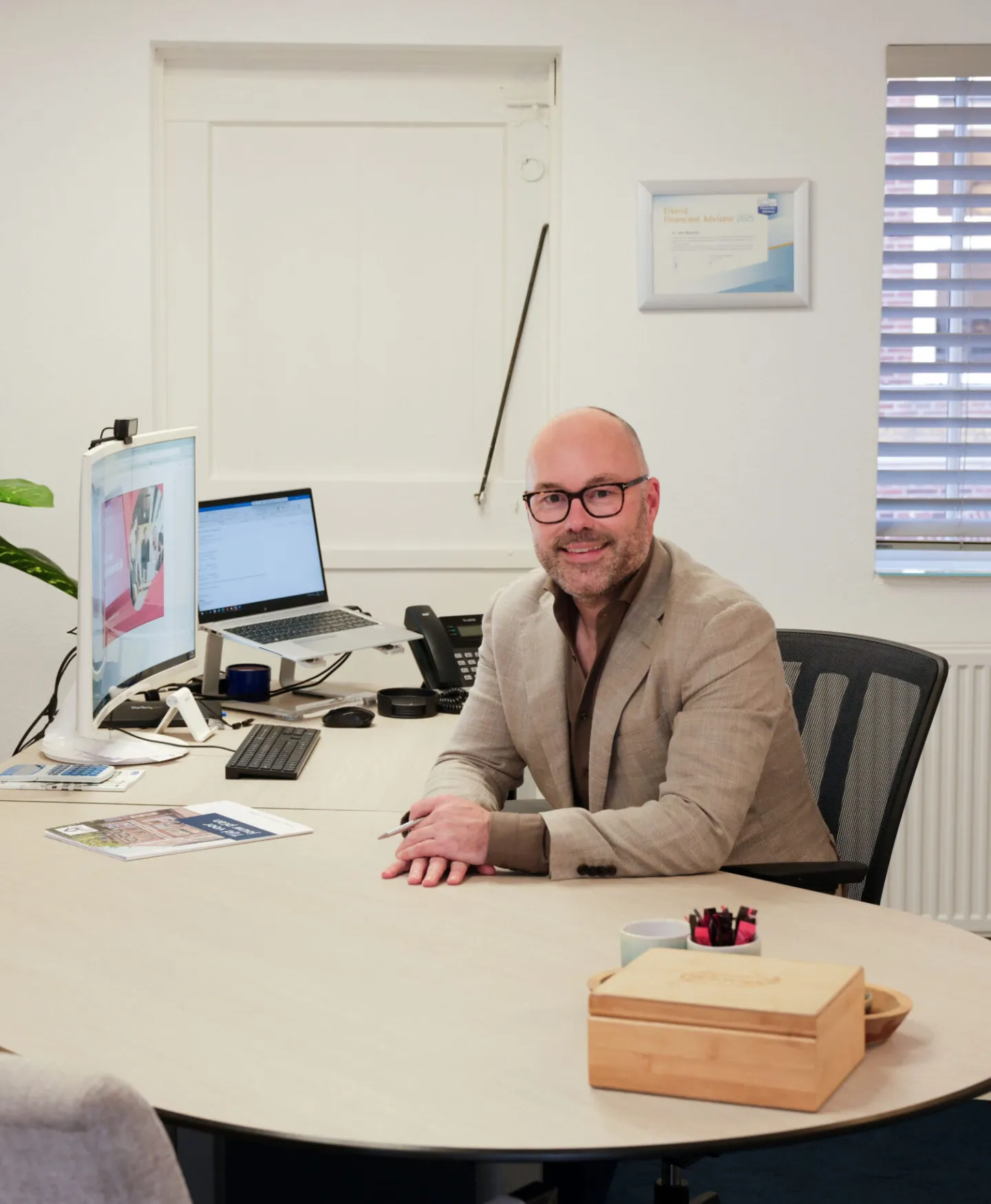 Vincent van Buuren is Erkend Financieel Adviseur bij De Hypotheekshop Hoorn Breed